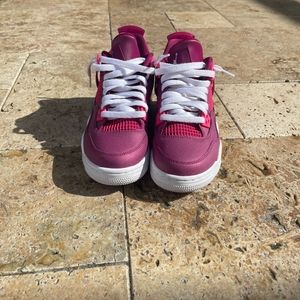 Jordan 4 Retro Valentines